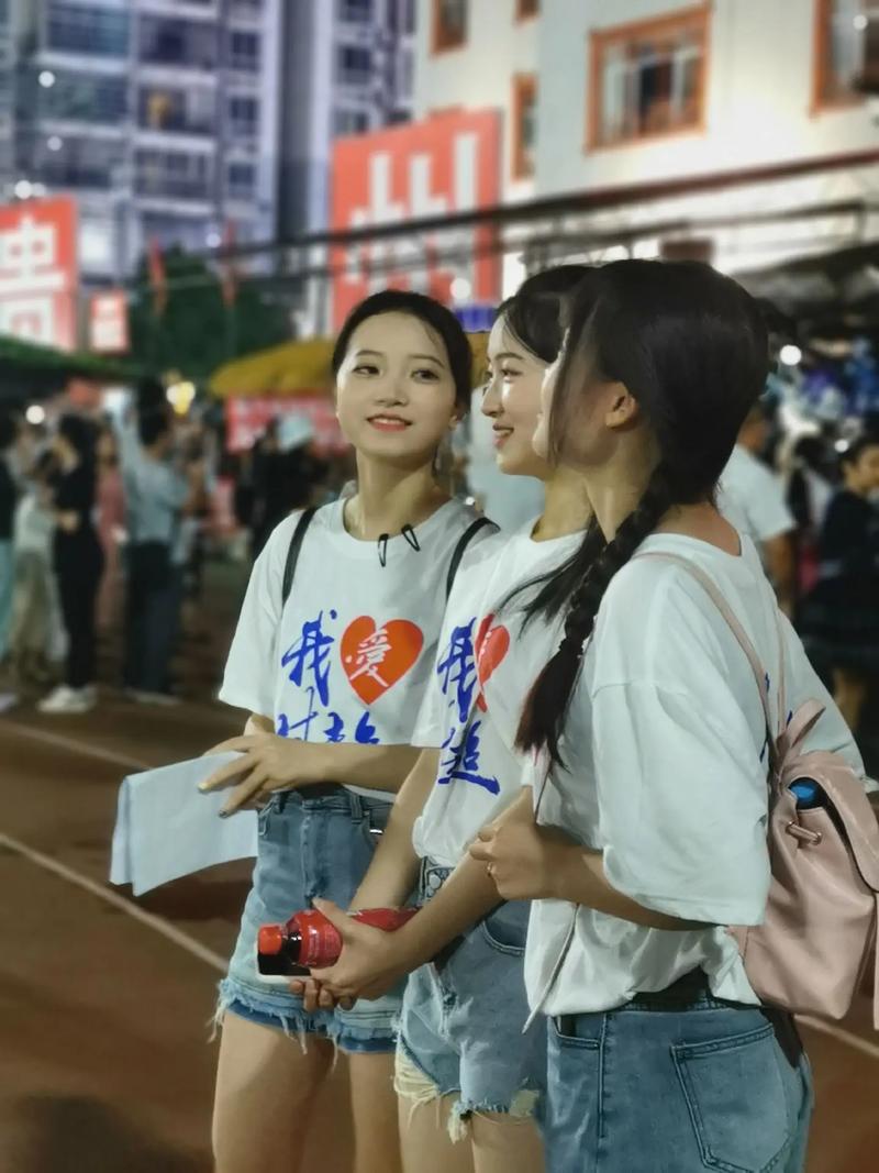 哈爾濱中央大街開始供暖了